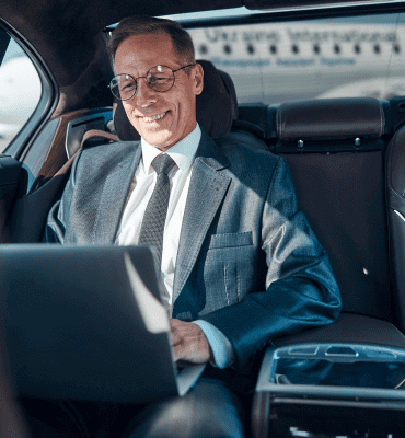 Car rental with driver in Islamabad and Rawalpindi